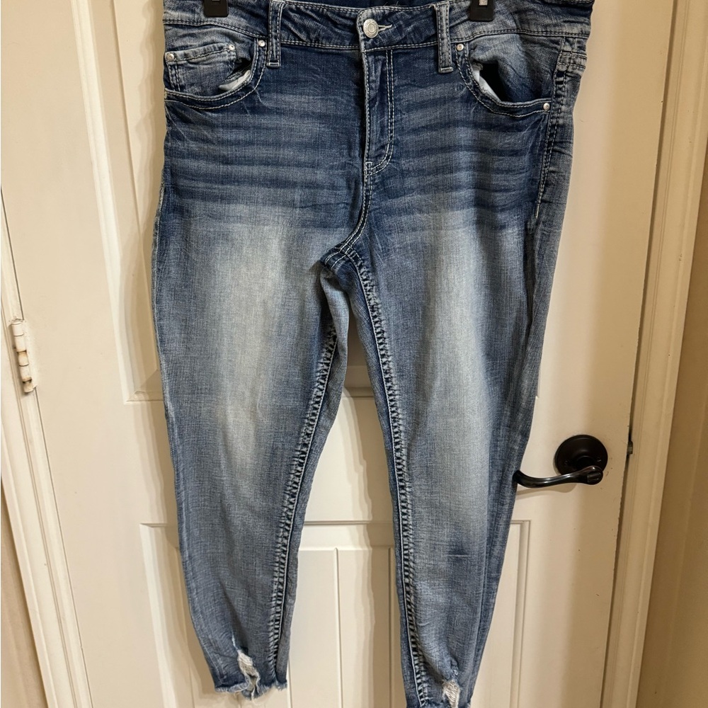 DENIM | DISTRESS | VIRGO | ANKLE | SKINNY | WORN